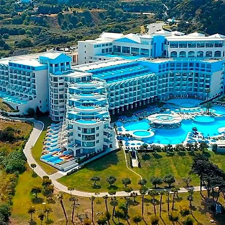 Hotelli Atrium Platinum & 5*